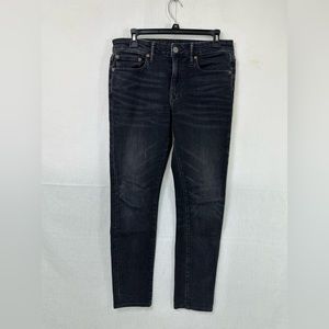 American Eagle 31X32 Stacked Skinny Next Level Airflex